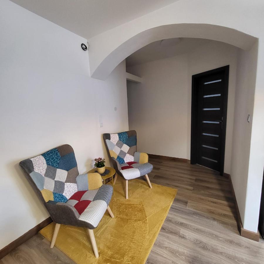Oli Apartments เซเนซ ภายนอก รูปภาพ
